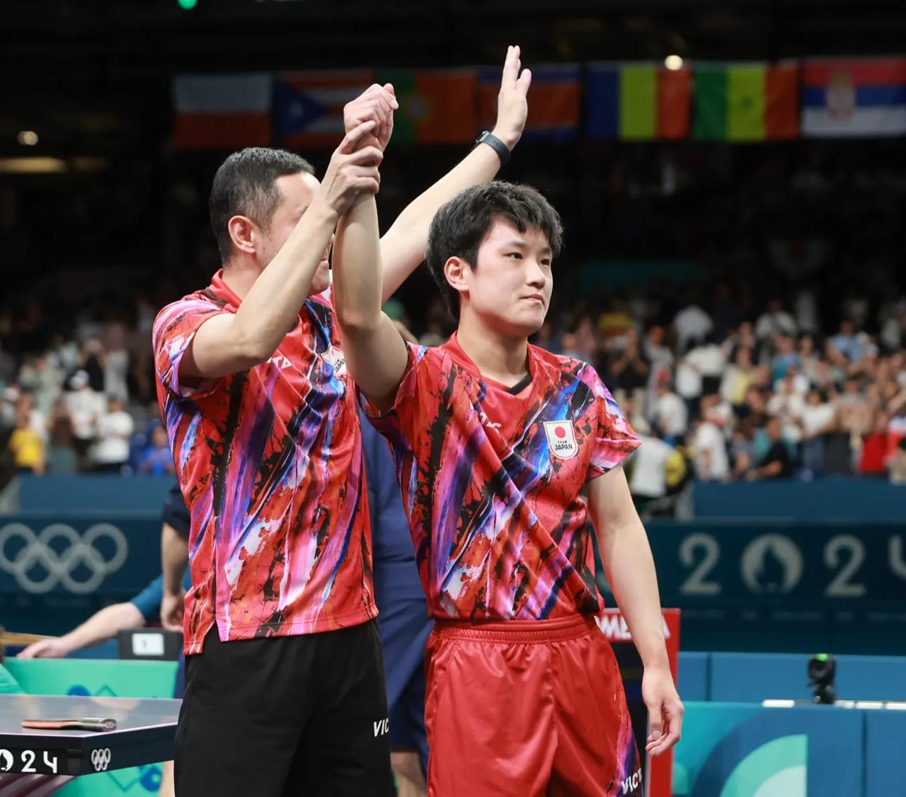 PG游戏APP-韩国乒乓球队完胜法国乒乓球队，张本智和惊艳世界的简单介绍