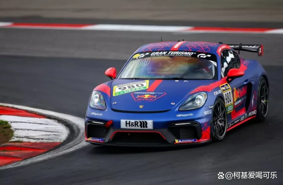 梅赛德斯翻盘威廉姆斯，维斯塔潘惊艳四座的简单介绍