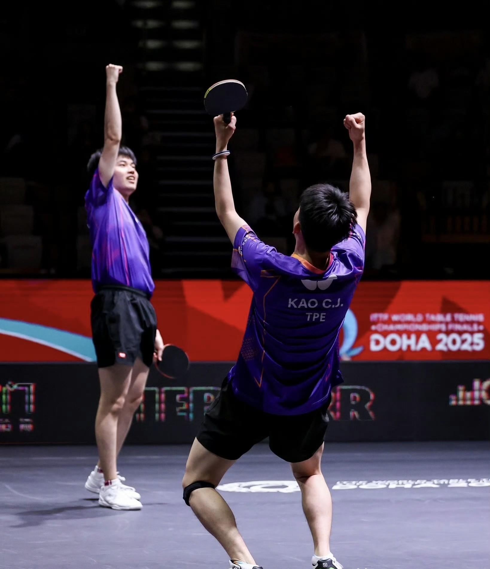 日本队完胜中国队，林高远点燃赛场