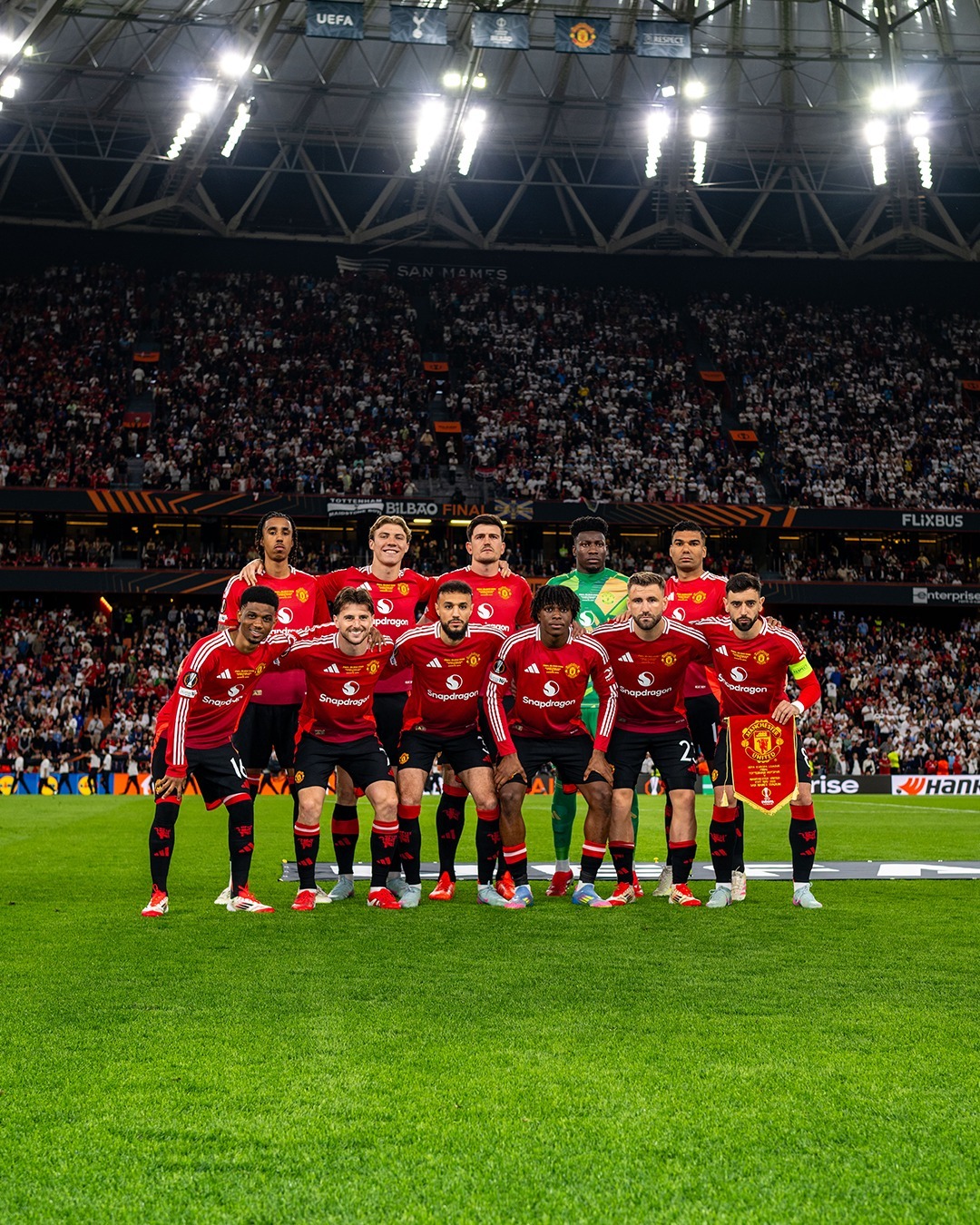 关于曼联主场惨败，遗憾告别欧洲赛场的信息