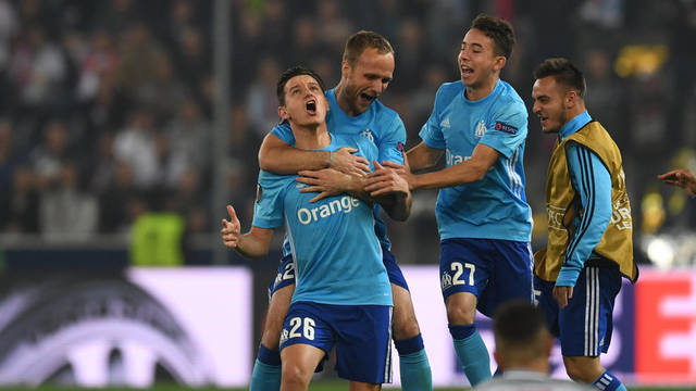 包含蒙彼利埃客场击败马赛，终结客场不胜的词条