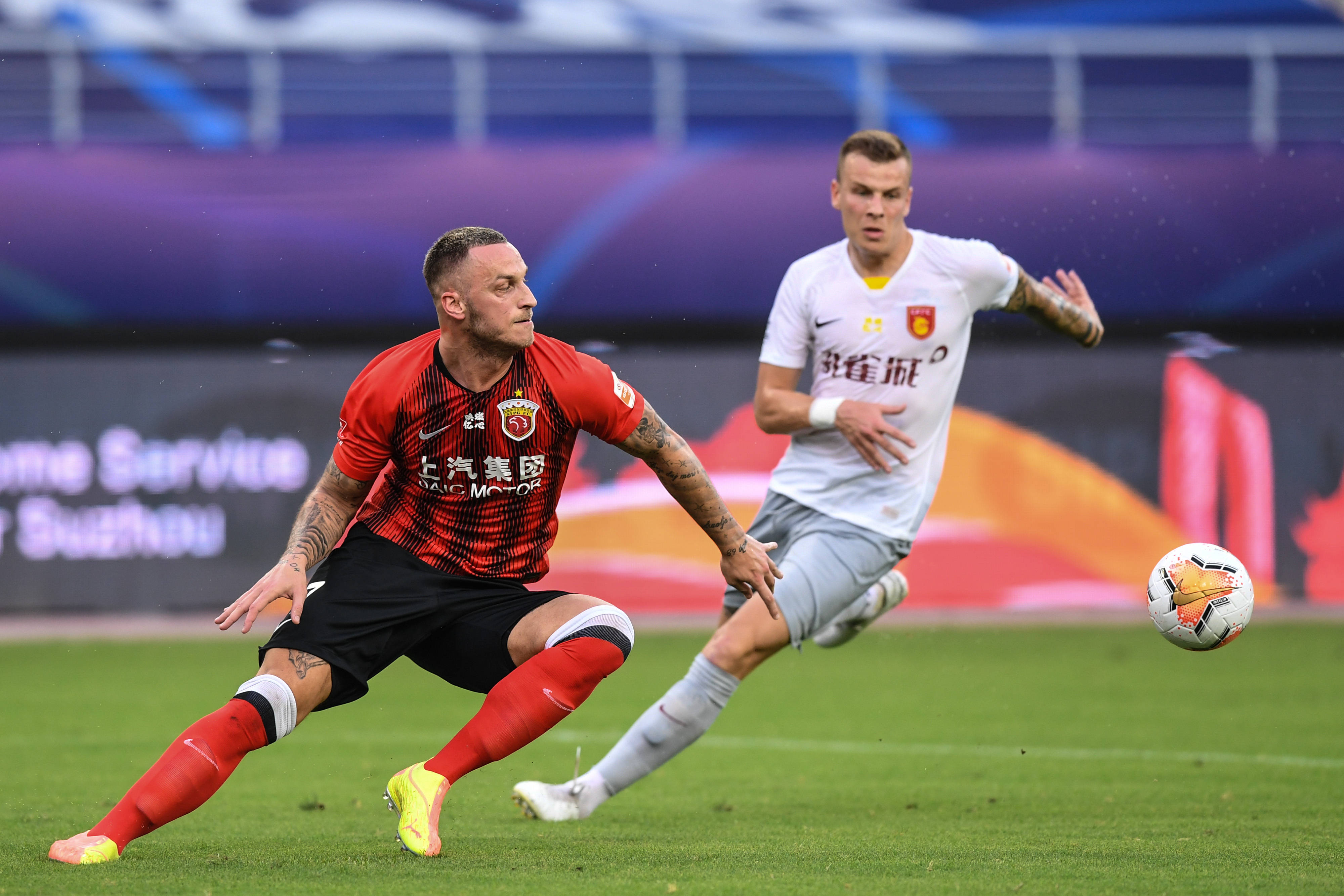 PG游戏APP-上海上港队员集中精力备战国际大赛，冲刺胜利的简单介绍