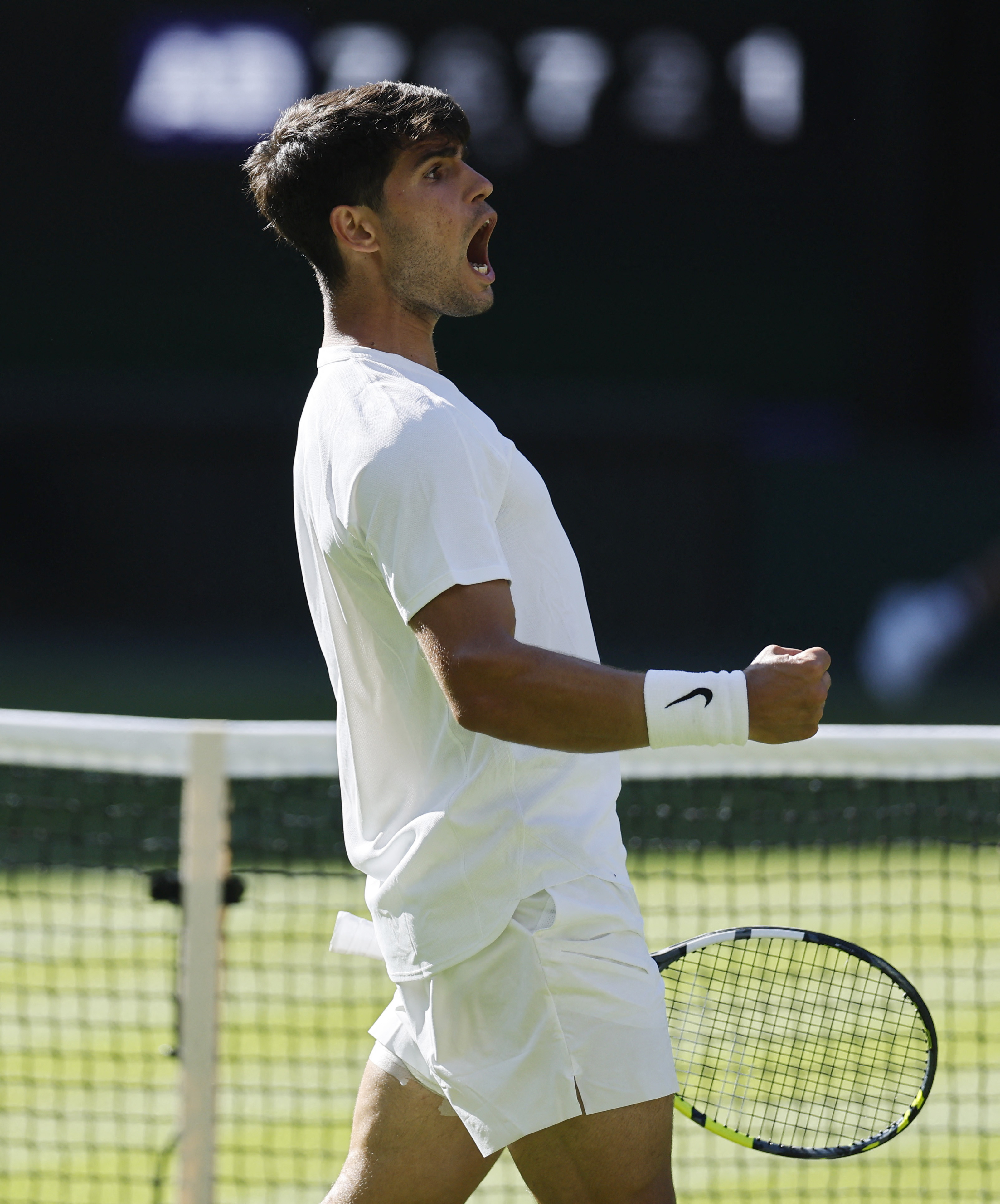 包含蒙特卡洛大师赛鏖战温网，阿尔卡拉斯刷新纪录的词条