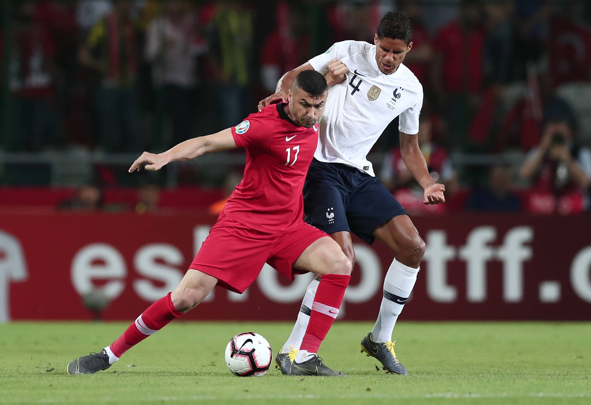 新赛季开启，球员备战蓄势待发的简单介绍