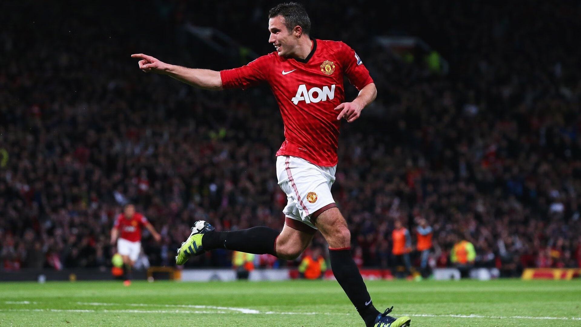 赛场双面镜,德国足球完胜背后的体系之光,与桃田贤斗纪录夜的个人史诗